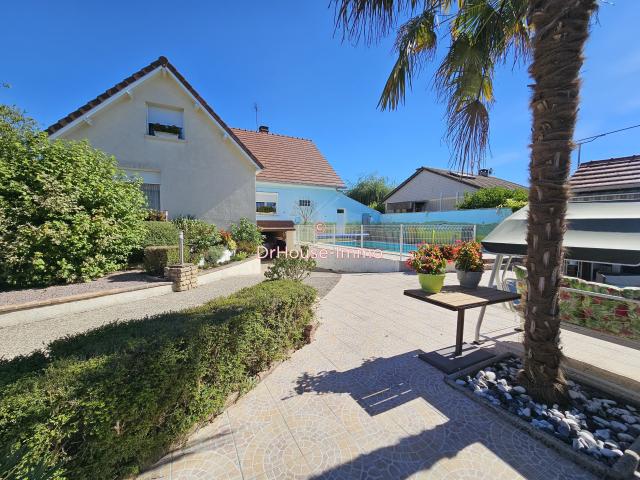 Maison 6 pièces 180 m²
