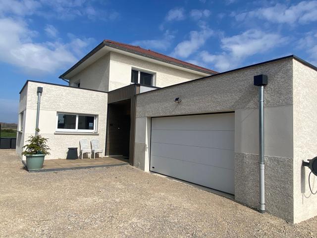 Maison 6 pièces 180 m²