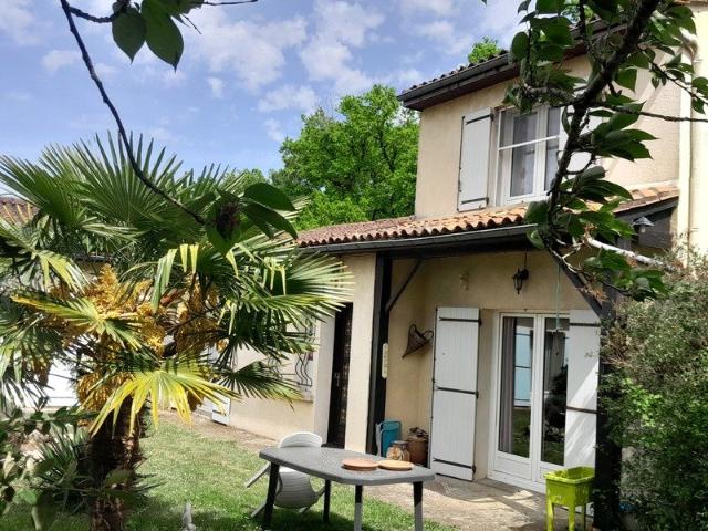 Maison 6 pièces 180 m²