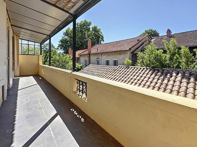 Maison 6 pièces 180 m²