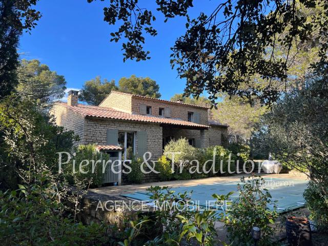 Maison 6 pièces 180 m²