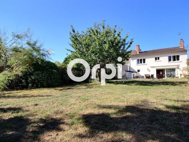 Maison 6 pièces 180 m²