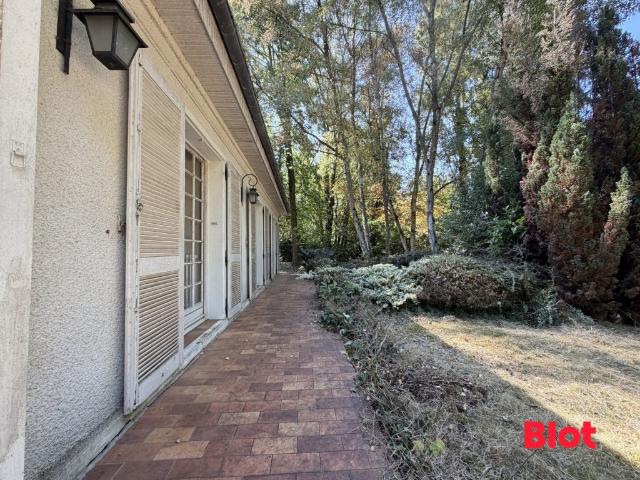 Maison 6 pièces 180 m²