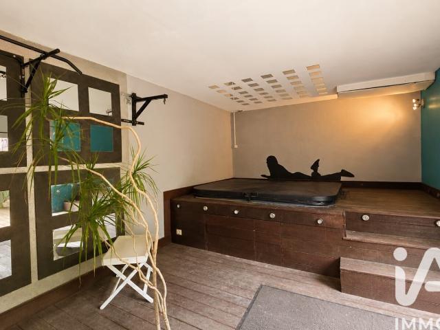Maison 6 pièces, 180 m² à louer à Marguerittes 30320