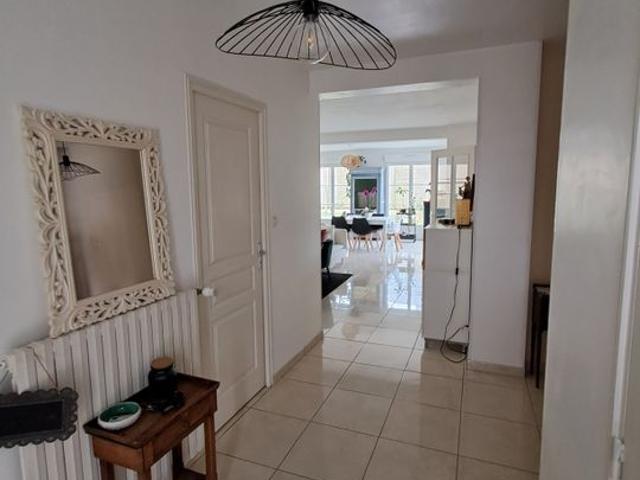 Maison 6 pièces, 180 m² à louer à Orgères 35230