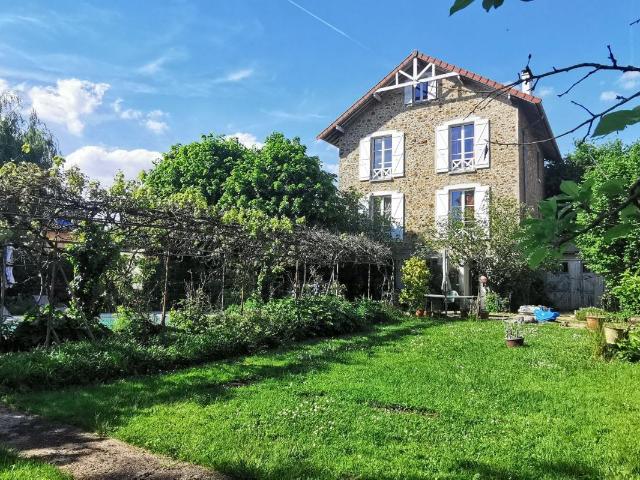 Maison 6 pièces 181 m²