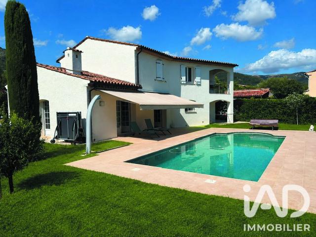 Maison 6 pièces 181 m²