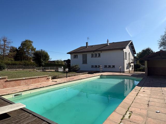Maison 6 pièces 181 m²