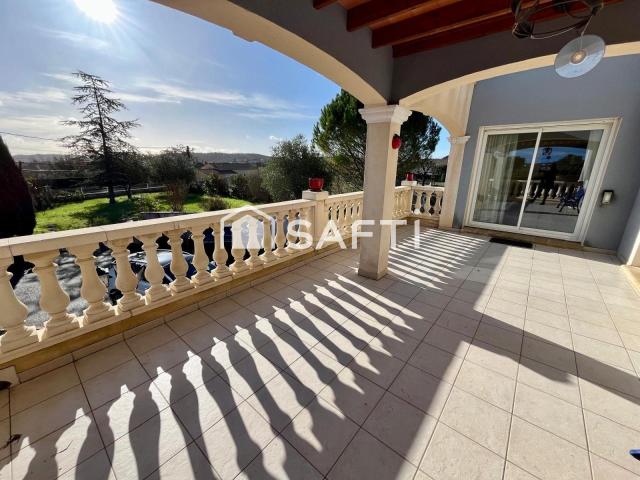 Maison 6 pièces 181 m²