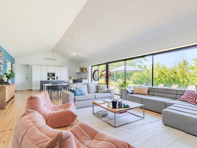 Maison 6 pièces 181 m²