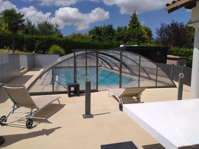 Maison 6 pièces 183 m²