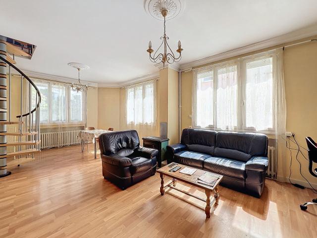 Maison 6 pièces 182 m²