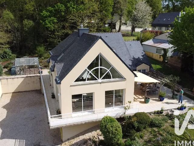 Maison 6 pièces 182 m²