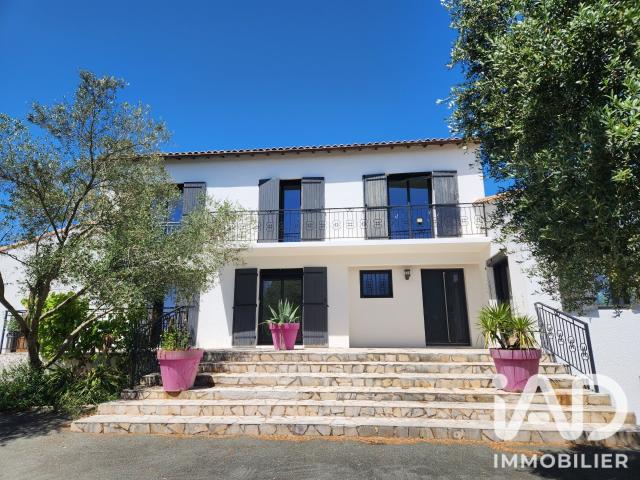 Maison 6 pièces 182 m²