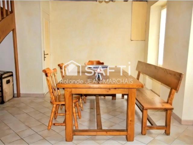 Maison 6 pièces 182 m²