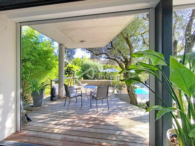 Maison 6 pièces 182 m²