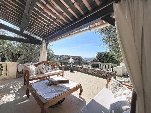 Maison 6 pièces 182 m²