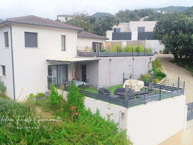 Maison 6 pièces 183 m²