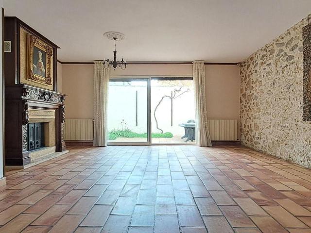 Maison 6 pièces 183 m²