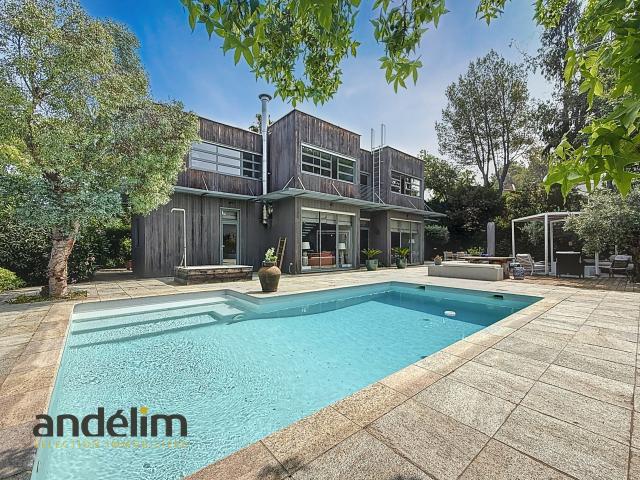 Maison 6 pièces 183 m²