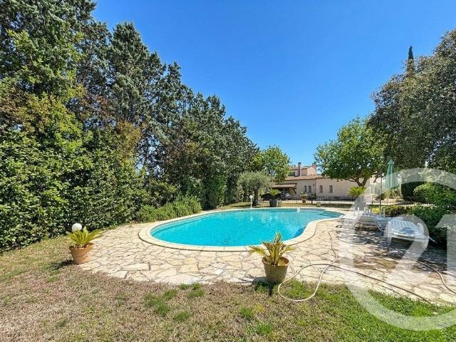 Maison 6 pièces 183 m²