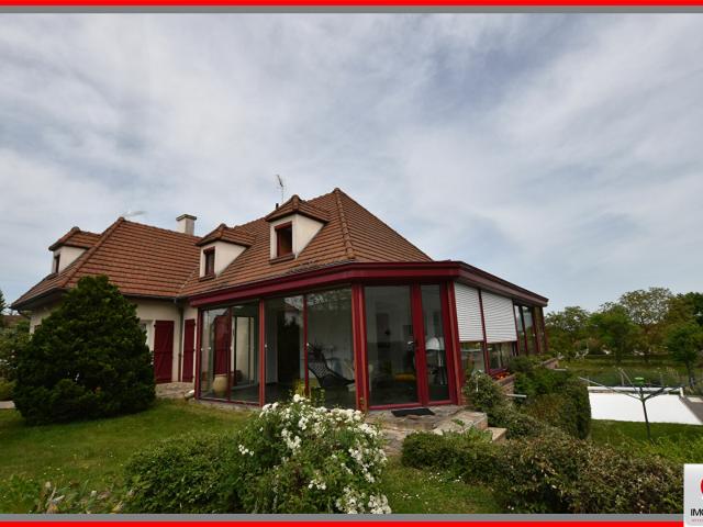 Maison 6 pièces 183 m²