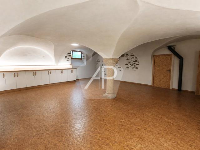 Maison 6 pièces 194 m²