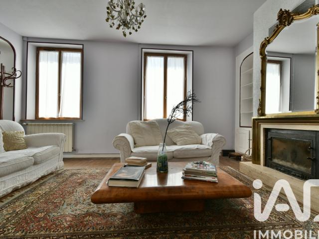 Maison 6 pièces 195 m²