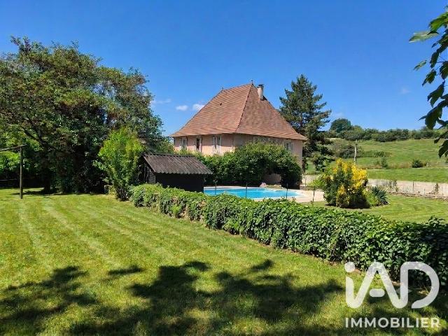 Maison 6 pièces 195 m²