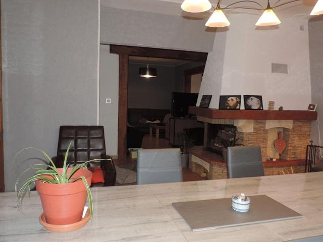 Maison 6 pièces 195 m²
