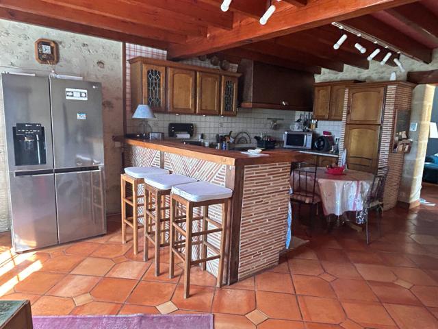 Maison 6 pièces 195 m²