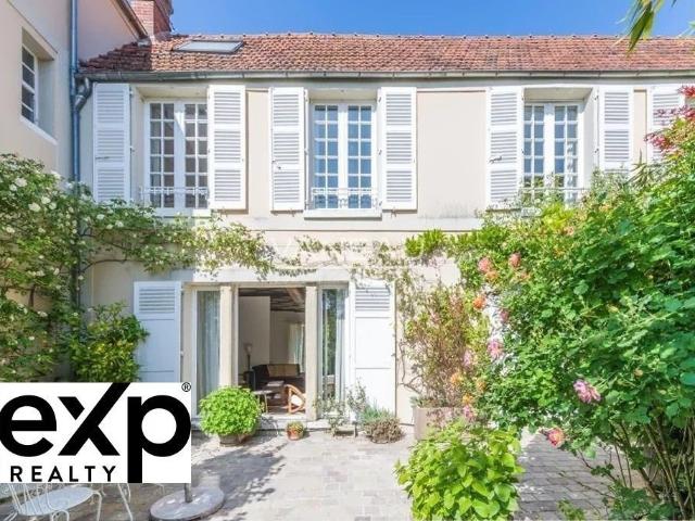 Maison 6 pièces 195 m²