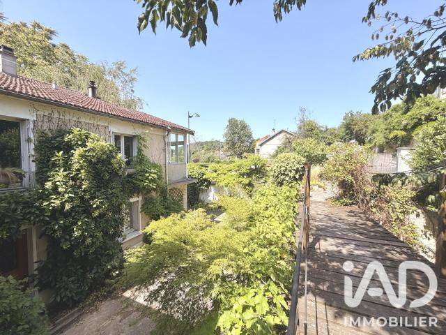 Maison 6 pièces 195 m²