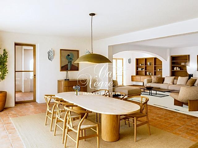 Maison 6 pièces 195 m²