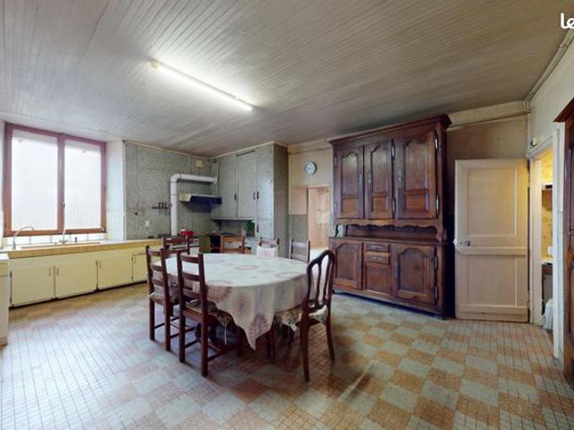 Maison 6 pièces 195 m²