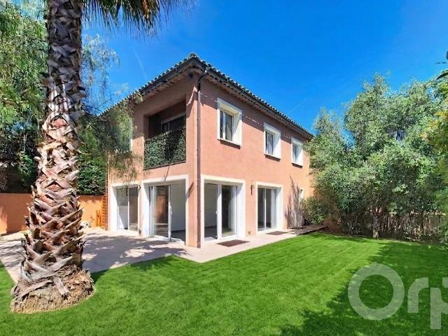 Maison 6 pièces 195 m²