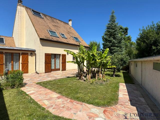 Maison 6 pièces 195 m²