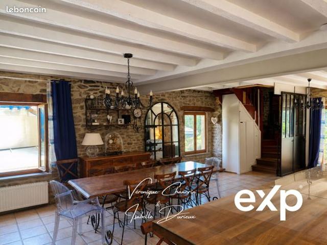 Maison 6 pièces 195 m²