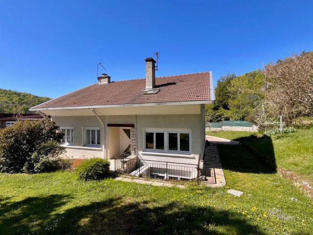 Maison 6 pièces 196 m²