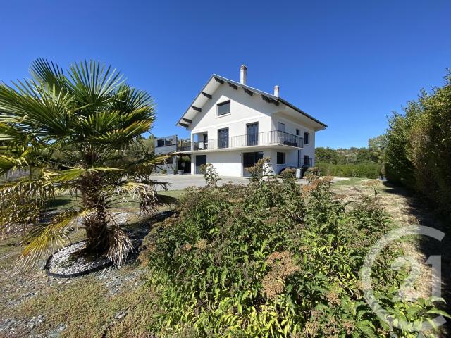 Maison 6 pièces 196 m²