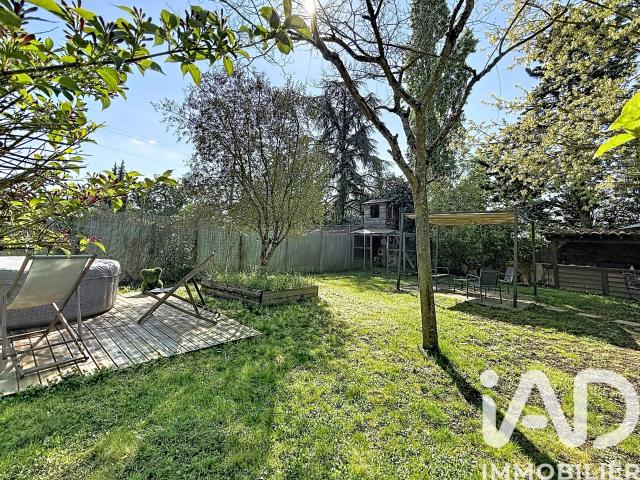 Maison 6 pièces 196 m²
