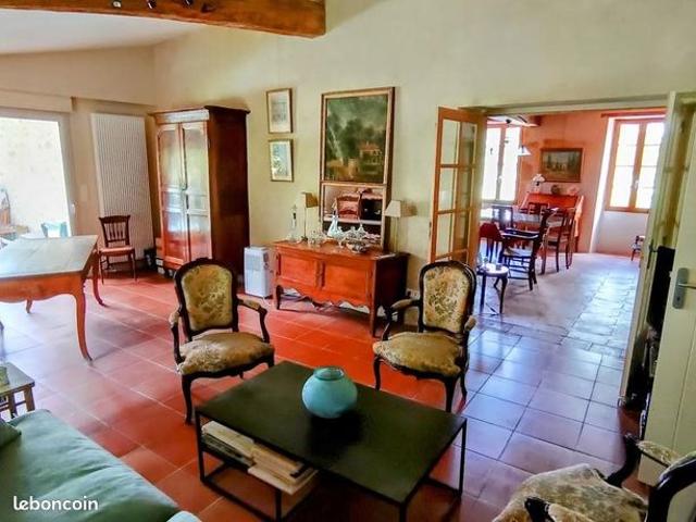 Maison 6 pièces 197 m²
