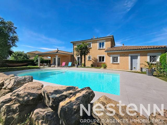 Maison 6 pièces 197 m²