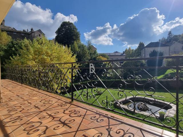 Maison 6 pièces 197 m²