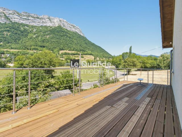 Maison 6 pièces 197 m²