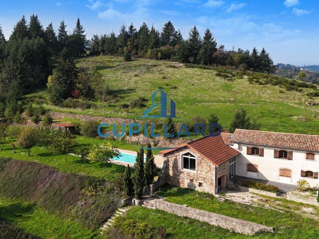 Maison 6 pièces 197 m²
