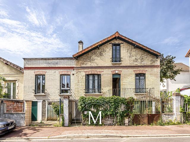 Maison 6 pièces 198 m²