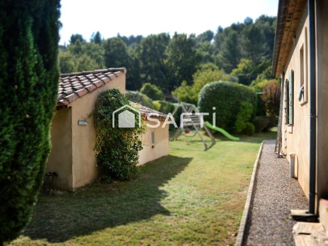 Maison 6 pièces 198 m²