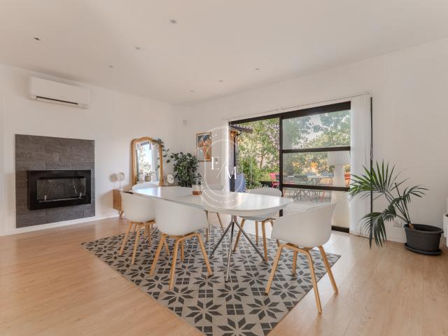 Maison 6 pièces 198 m²