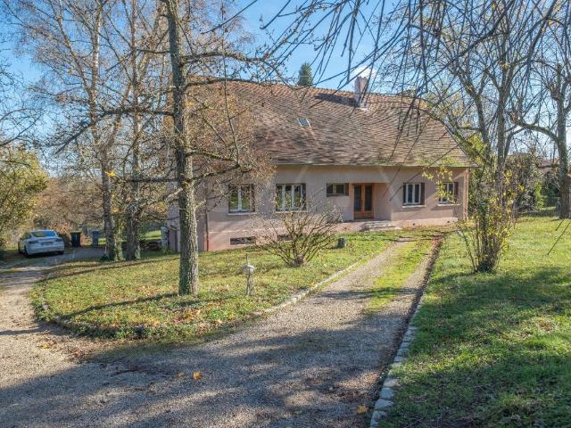 Maison 6 pièces 198 m²